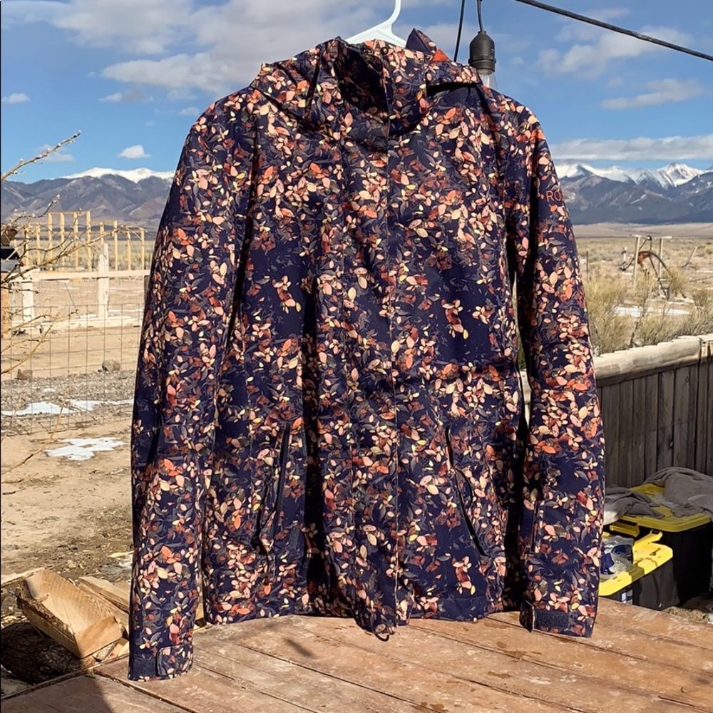 Roxy Navy Floral Ski Jacket with Multicolor Print - Picture 2 of 7